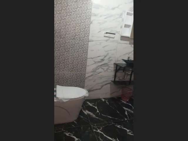 Imagem: O apartamento possui 2 Dormitórios, 1 Banheiro, Acomodam 5