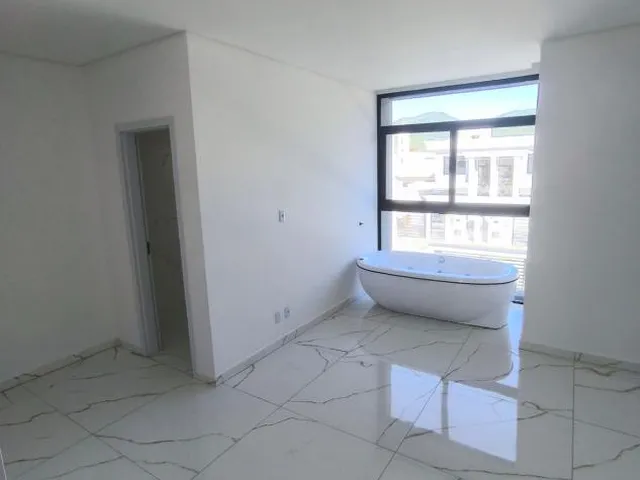 Imagem 11: Casa Nova 3 quartos | Diferenciada e Espaçosa | Loteamento Planejado