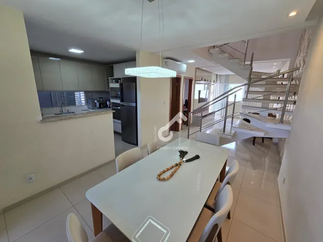 Imagem 6: IPITANGA, L. de Freitas. Duplex com 4 quartos sendo 3 suítes superiores e 1 quarto