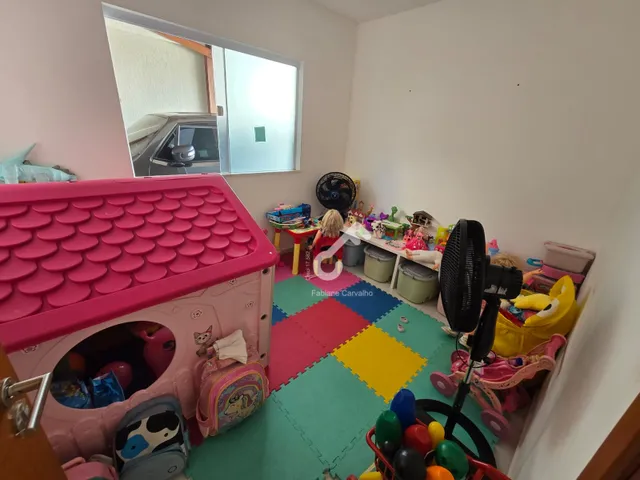 Imagem 16: IPITANGA, L. de Freitas. Duplex com 4 quartos sendo 3 suítes superiores e 1 quarto