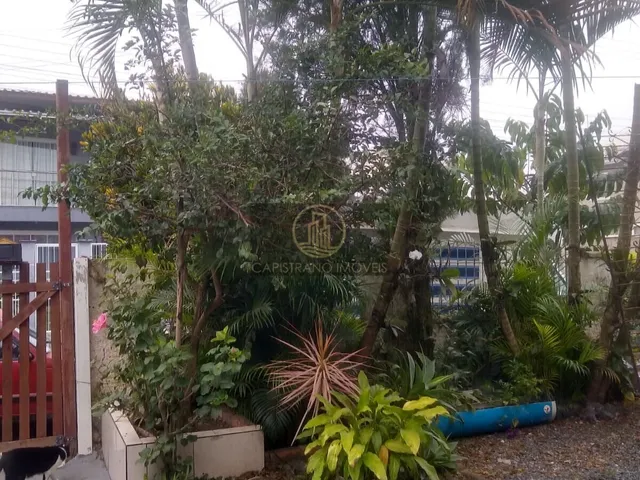 Imagem: Casa à venda no bairro Santa Regina - Camboriú/SC