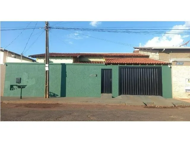 Imagem: CASA RESIDENCIAL em FRUTAL - MG, Ipe Amarelo