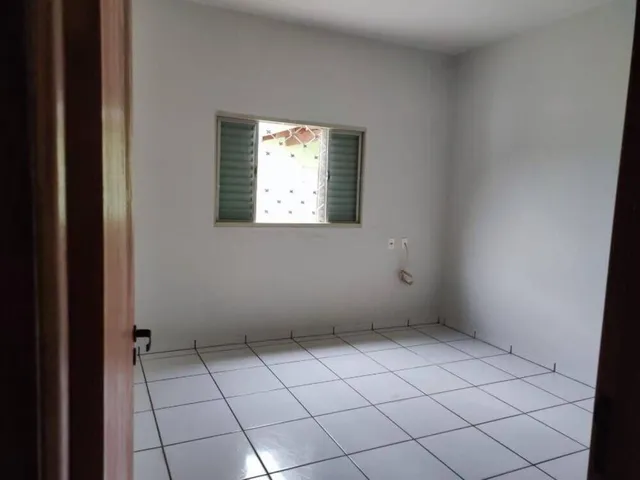 Imagem 6: CASA RESIDENCIAL em FRUTAL - MG, Ipe Amarelo