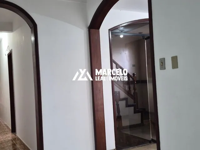Imagem 5: ALUGO AMPLO APARTAMENTO - EM EXCELENTE LOCALIZAÇÃO - 03 QUARTOS, SENDO 01 SUITE