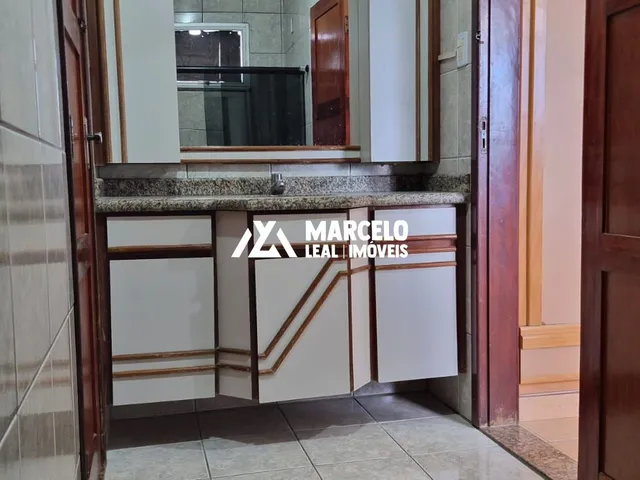 Imagem 14: ALUGO AMPLO APARTAMENTO - EM EXCELENTE LOCALIZAÇÃO - 03 QUARTOS, SENDO 01 SUITE