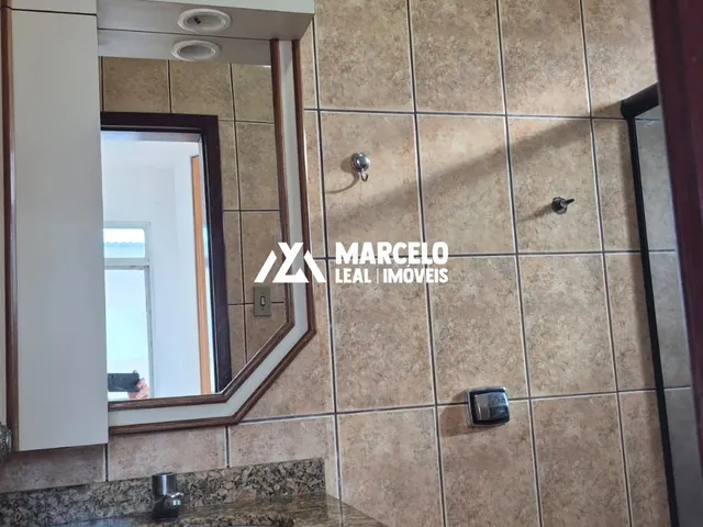 Imagem 16: ALUGO AMPLO APARTAMENTO - EM EXCELENTE LOCALIZAÇÃO - 03 QUARTOS, SENDO 01 SUITE