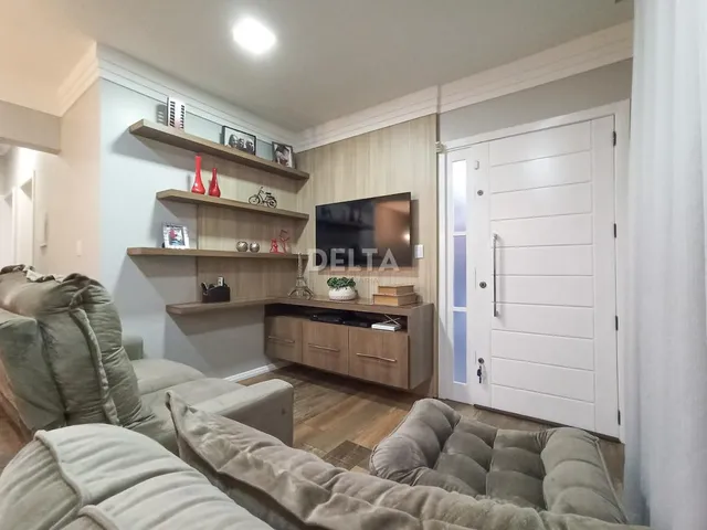 Imagem 2: MOBILIADA Casa com 3 dormitórios