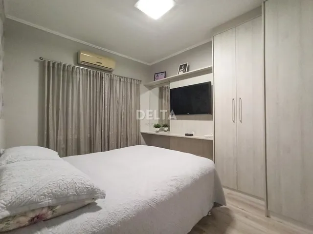 Imagem 6: MOBILIADA Casa com 3 dormitórios