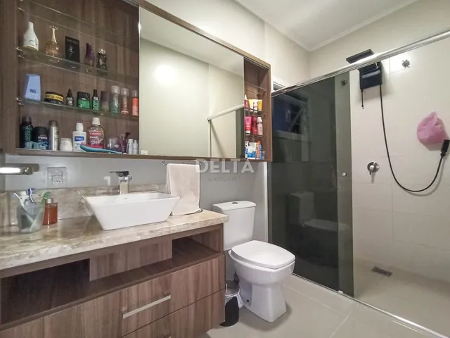 Imagem 10: MOBILIADA Casa com 3 dormitórios