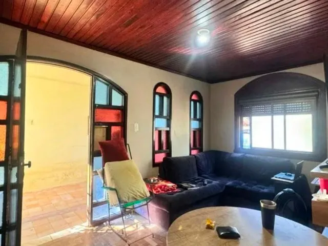 Imagem 9: Casa com 3 Dormitórios, Churrasqueira e Lareira
