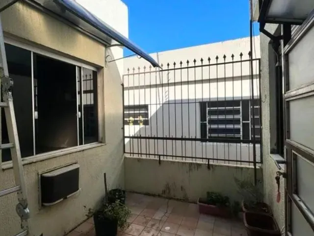 Imagem 10: Casa com 3 Dormitórios, Churrasqueira e Lareira