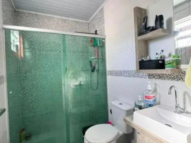 Imagem 2: Casa com 3 Dormitórios, Churrasqueira e Lareira