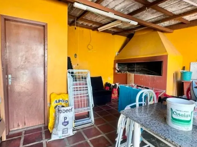Imagem 5: Casa com 3 Dormitórios, Churrasqueira e Lareira