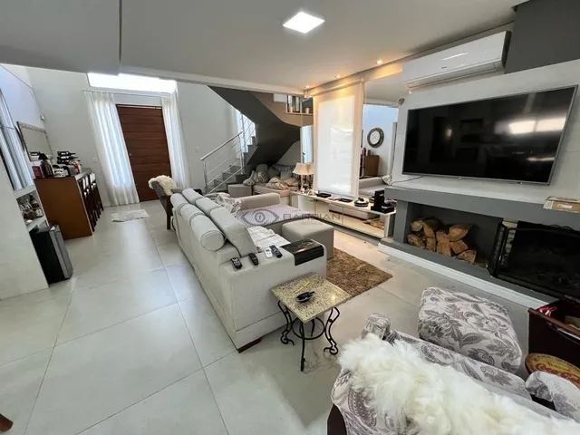 Imagem 2: CASA DE ALTO PADRÃO E MOBILIADA - IMOBILIÁRIA DE SANTA CRUZ DO SUL