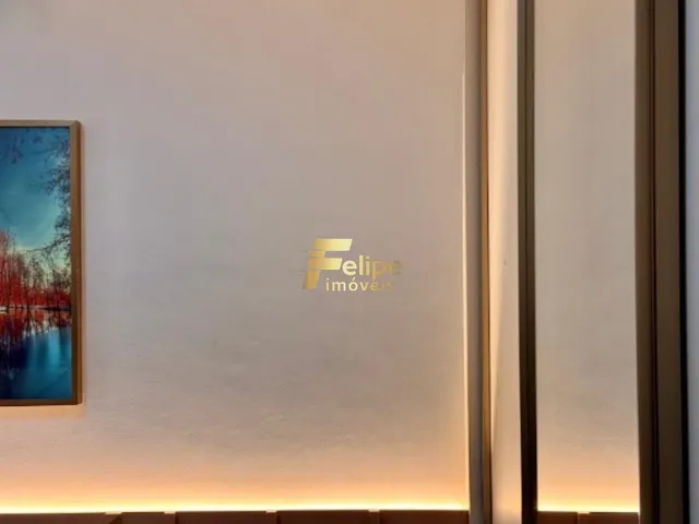 Imagem 15: BELÍSSIMA CASA LINEAR COM 04 QUARTOS, SENDO 01 SUÍTE, COM PISCINA E CHURRASQUEIRA, À