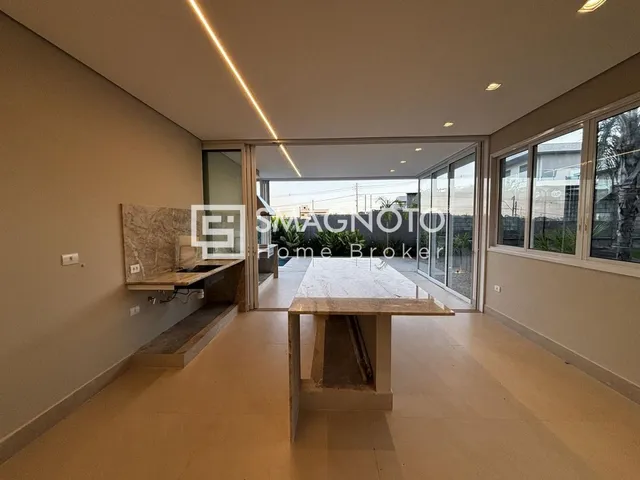Imagem 7: Casa Térrea de Alto Padrão à Venda no Damha I em Piracicaba com 3 Suítes e piscina