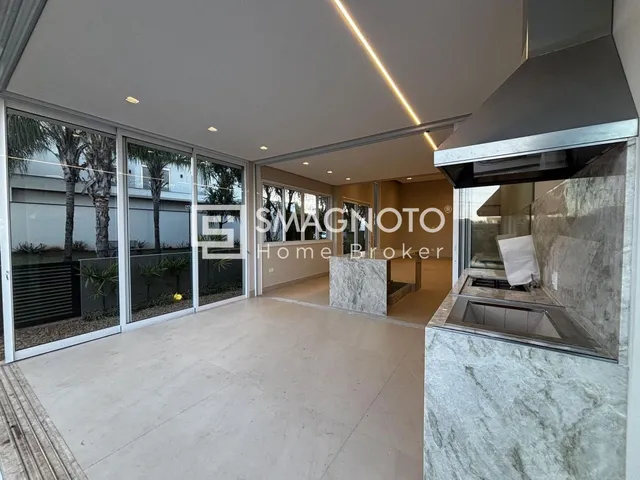 Imagem 2: Casa Térrea de Alto Padrão à Venda no Damha I em Piracicaba com 3 Suítes e piscina