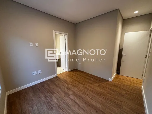 Imagem 13: Casa Térrea de Alto Padrão à Venda no Damha I em Piracicaba com 3 Suítes e piscina