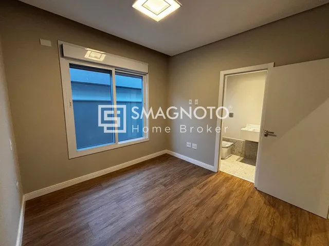 Imagem 10: Casa Térrea de Alto Padrão à Venda no Damha I em Piracicaba com 3 Suítes e piscina