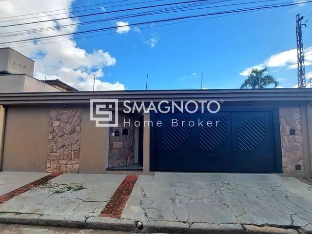 Imagem: Sobrado com 5 dormitórios à venda, 257