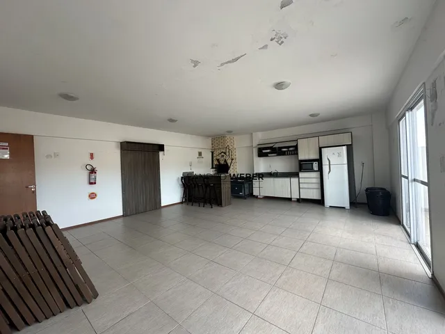 Imagem 10: Apartamento em São José/SC - 2 Dormitórios - Prédio com Elevador