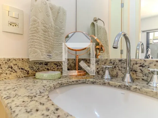 Imagem 2: Apartamento à Venda - Santa Cecília, 2 Quartos, 60 m2