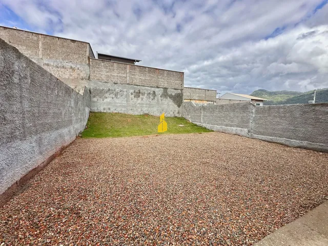 Imagem 8: Linda casa em Bairro planejado de Indaial