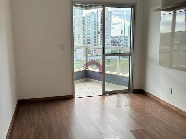Imagem: O apartamento possui 1 Dormitório, 1 Banheiro, 1 Vaga na