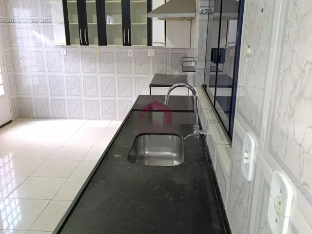 Imagem 2: QNL12 - 296M² - 5 QUARTOS - SOBRADO FUNDOS - ESCRITURADA - TAGUATINGA NORTE