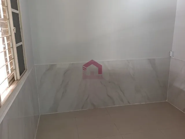 Imagem 3: QNL12 - 296M² - 5 QUARTOS - SOBRADO FUNDOS - ESCRITURADA - TAGUATINGA NORTE