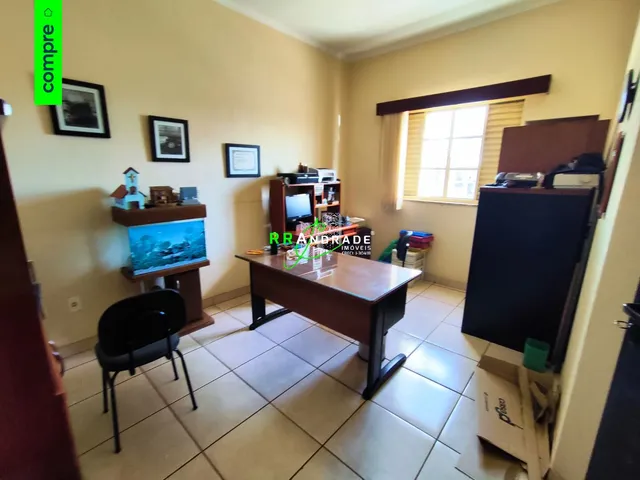 Imagem 7: Prédio no Centro