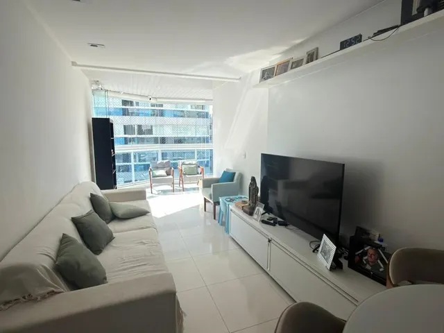 Imagem 6: Apartamento 4 quartos em Itapuã, 2 suítes, 3 vagas e a poucos passos do mar