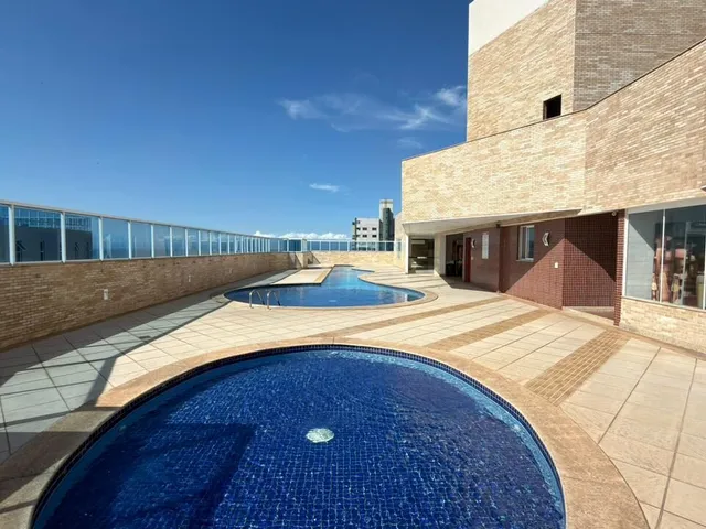 Imagem 2: Apartamento 4 quartos em Itapuã, 2 suítes, 3 vagas e a poucos passos do mar