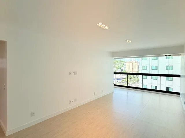 Imagem: Apartamento na Praia do Canto, 109m², 3