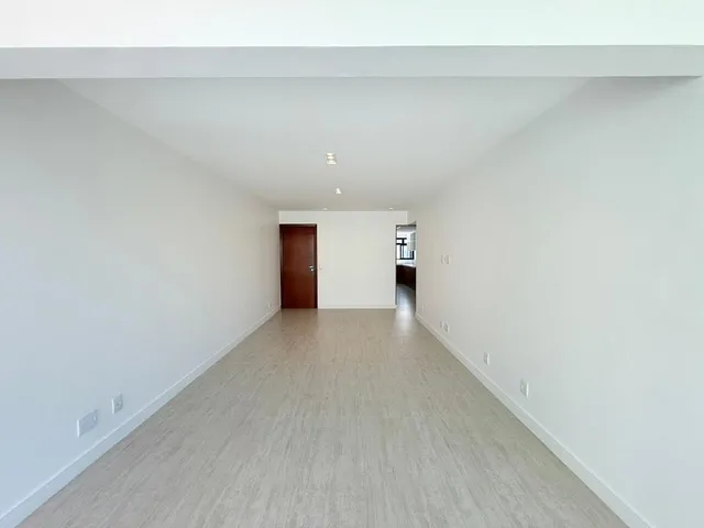 Imagem 6: Apartamento na Praia do Canto, 109m², 3 quartos, 1 suíte, 2 vagas de garagem