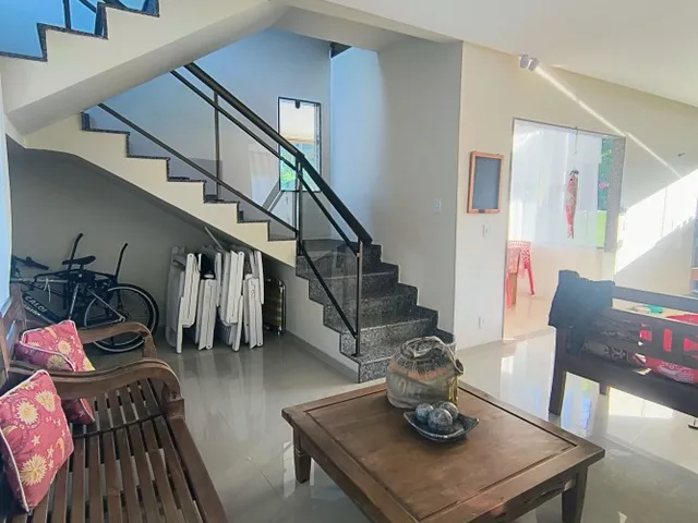 Imagem 3: Casa à Venda no Jardim Saquarema com Piscina e Sauna