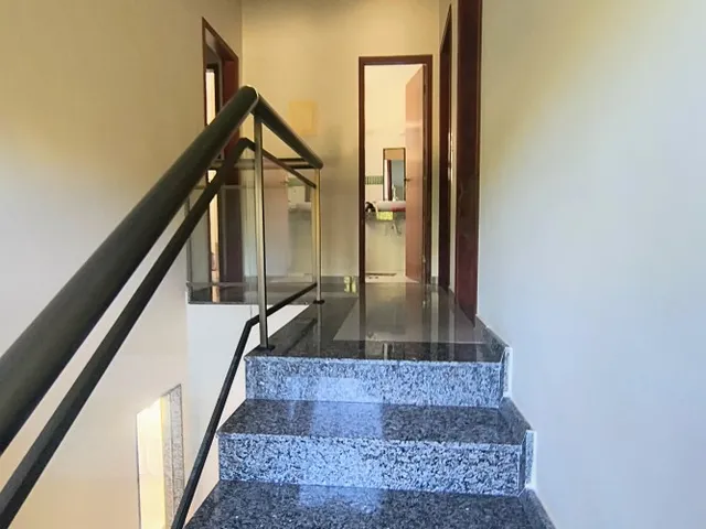 Imagem 11: Casa à Venda no Jardim Saquarema com Piscina e Sauna