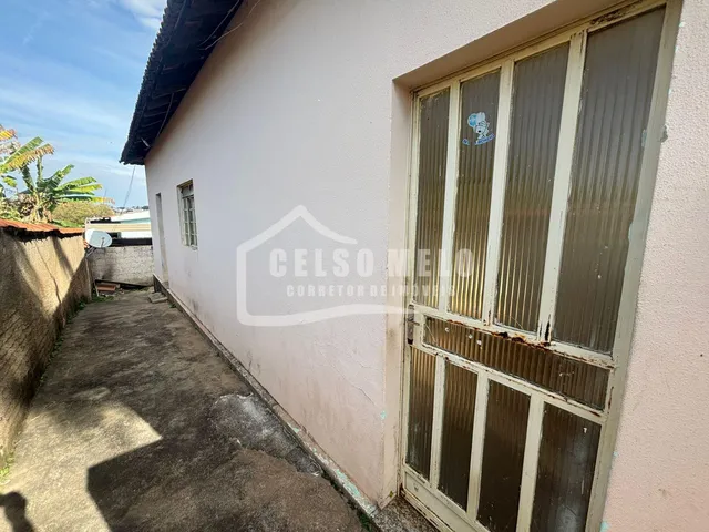 Imagem 2: CASA AVENIDA DAS PALMEIRAS, N° 685, PALMEIRAS