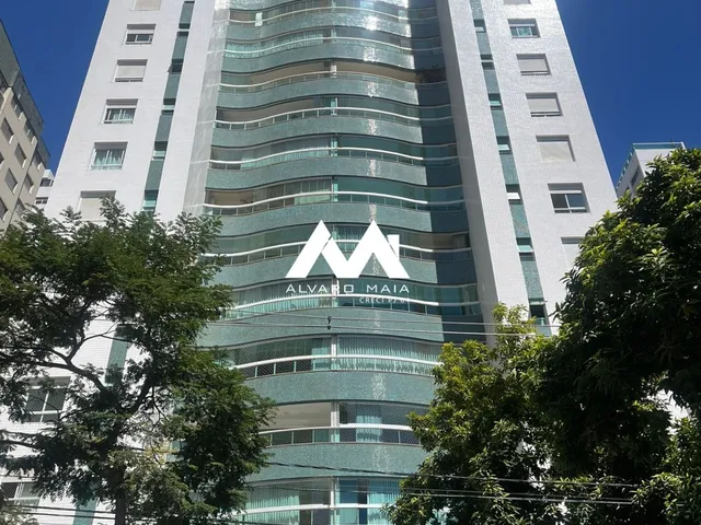 Imagem 6: Apartamento de 4 Quartos e 3 banheiros, box de despejo, 134 m², à Venda por R$ 2.500.000