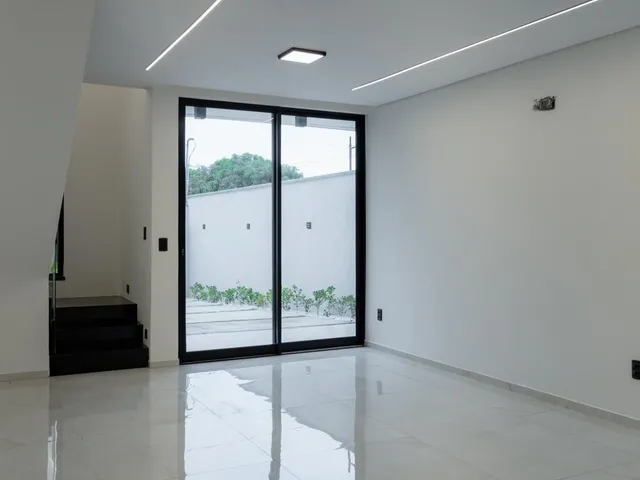 Imagem 9: Vendo linda casa duplex, com 4 suítes no Eusébio