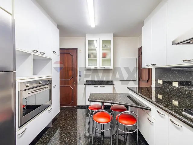 Imagem 8: APARTAMENTO ESPAÇOSO E SOFISTICADO NO BIGORRILHO, 3 QUARTOS, 3 VAGAS, AO LADO DA PRAÇA