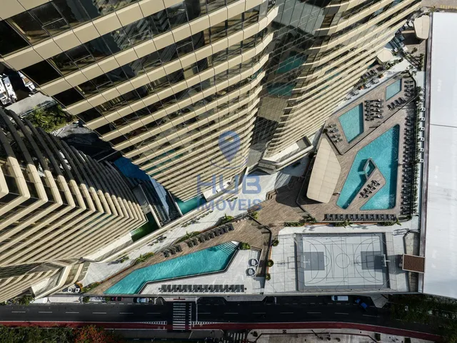 Imagem 3: Apartamento com 4 dormitórios à venda sendo 4 suítes, 265.0 m² por - R$ 9.000.000,00