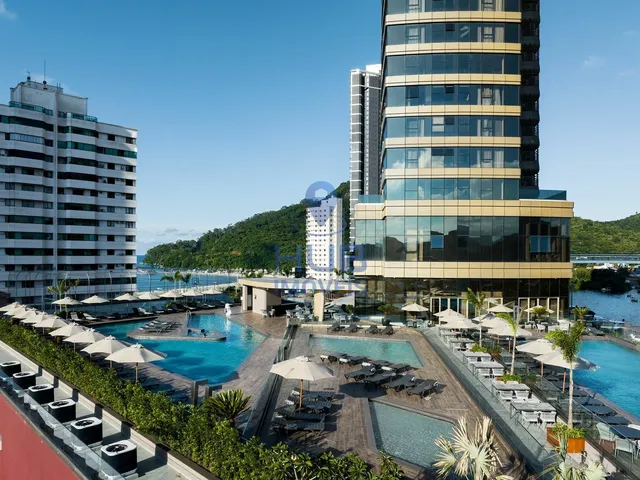 Imagem 7: Apartamento com 4 dormitórios à venda sendo 4 suítes, 265.0 m² por - R$ 9.000.000,00