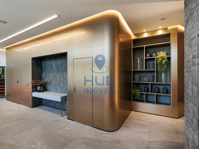 Imagem 15: Apartamento com 4 dormitórios à venda sendo 4 suítes, 265.0 m² por - R$ 9.000.000,00