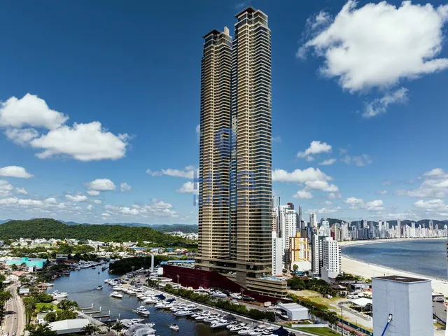Imagem 4: Apartamento com 4 dormitórios à venda sendo 4 suítes, 265.0 m² por - R$ 9.000.000,00