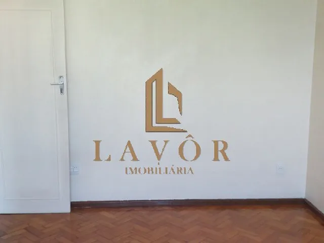 Imagem 4: Apartamento, 2 quartos, Maracanã, dependência ampla, frente, sol da manhã R$380.000
