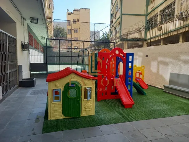 Imagem 2: Apartamento, 2 quartos, Maracanã, dependência ampla, frente, sol da manhã R$380.000
