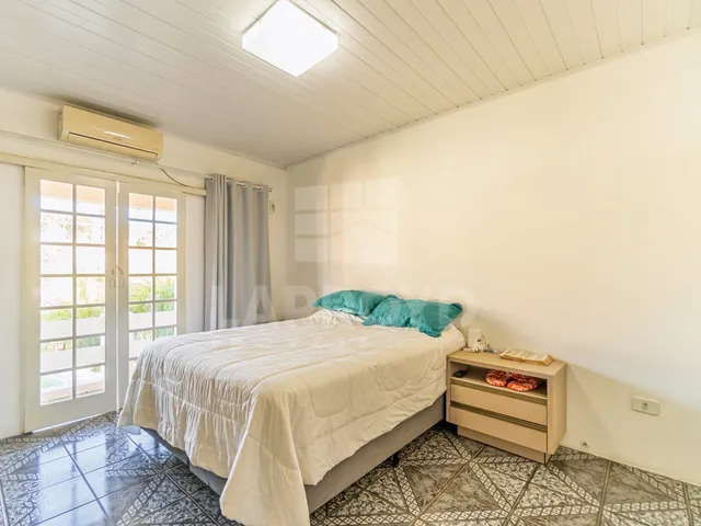Imagem 15: Casa com 6 dormitórios