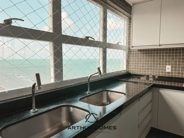 Imagem 2: Cobertura Triplex na beira-mar com 4 quartos e 539 m² - Edf Porto dos Corais