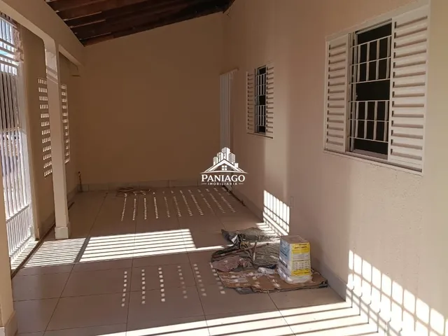 Imagem 5: CASA À VENDA NO CPA IV 2/4 SENDO UMA SUITE